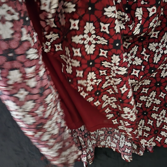 Red print dress - Picture 10 of 11